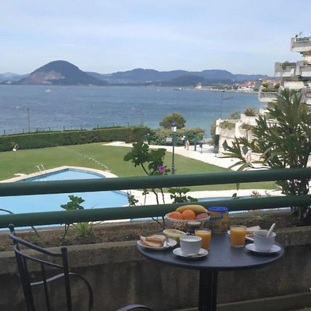 Appartement Vistamar. Primera Linea. Bahia De Santoña Extérieur photo
